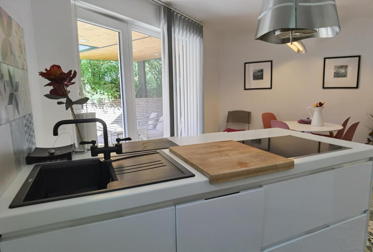 Pine And Lime Apartments Pula Bagian luar foto